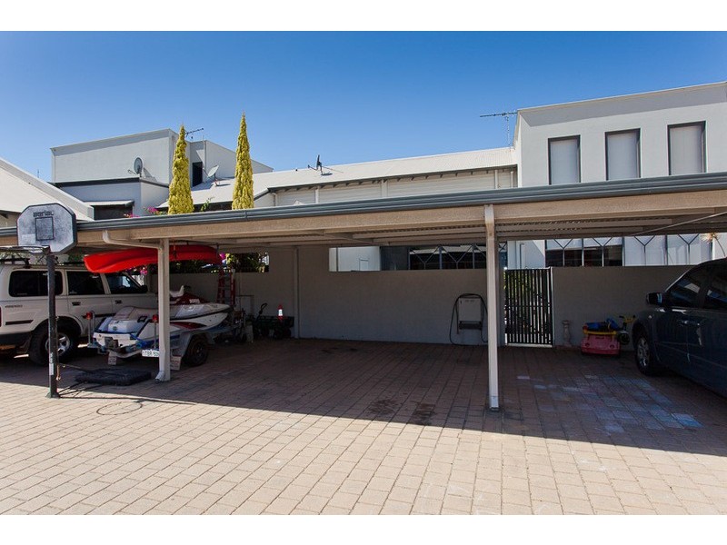 9/3-5 Swan Street, North Fremantle WA 6159