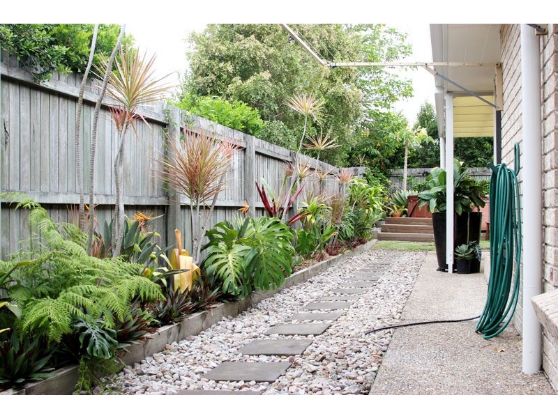 8 Corkwood Court, Mountain Creek QLD 4557