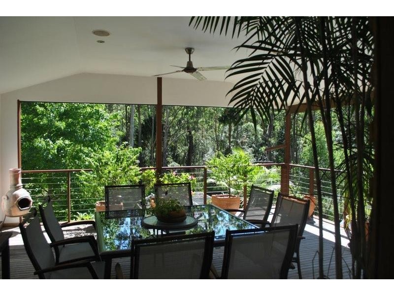 6 Palm Close, Pacific Palms NSW 2428