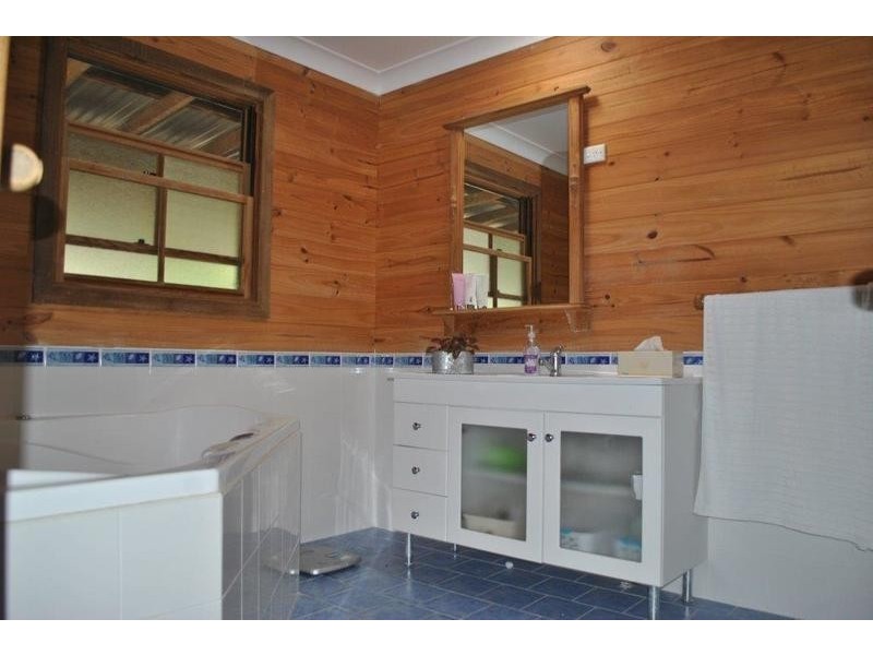 6 Palm Close, Pacific Palms NSW 2428