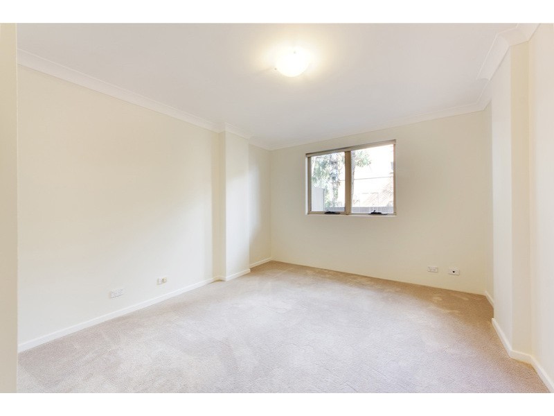 8/12 West Street, Croydon NSW 2132