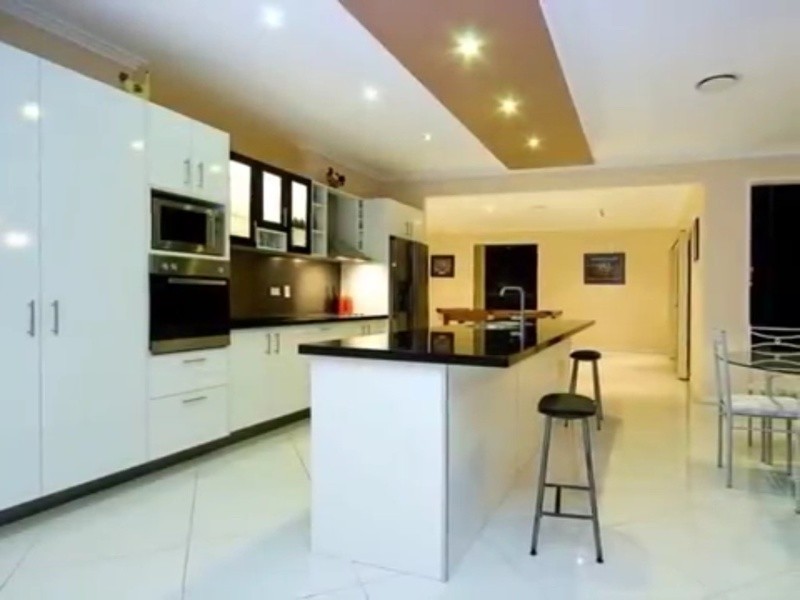 35 Roland Street, Parkinson QLD 4115