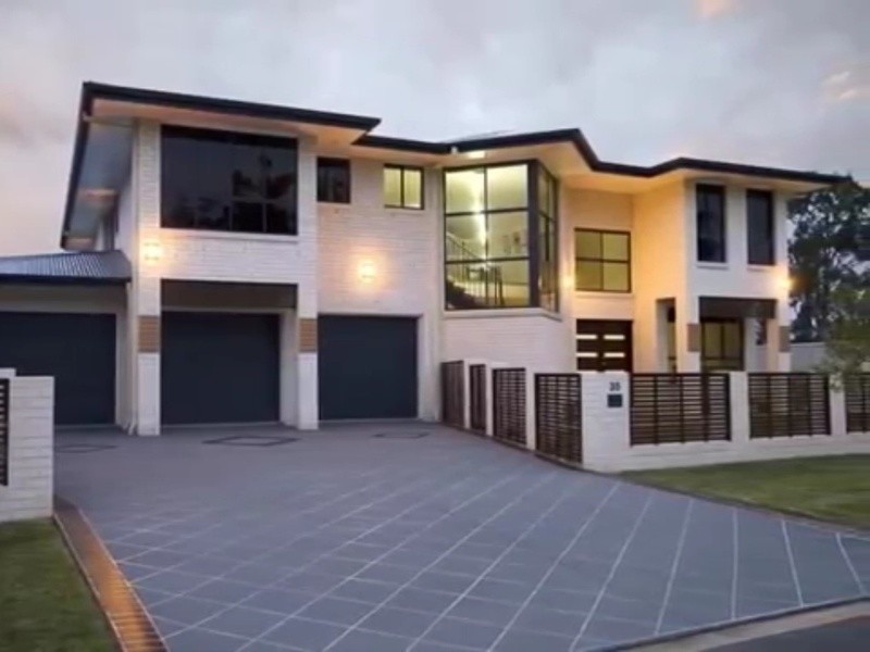 35 Roland Street, Parkinson QLD 4115