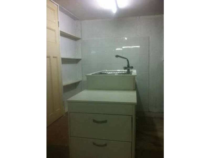 142 Lake Avenue, Cringila NSW 2502