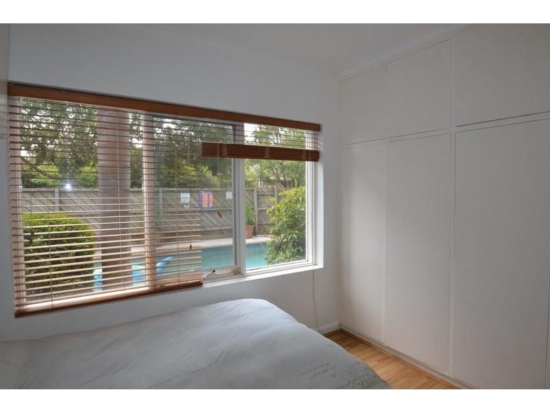 1/5 Hudson Street, Caulfield North VIC 3161