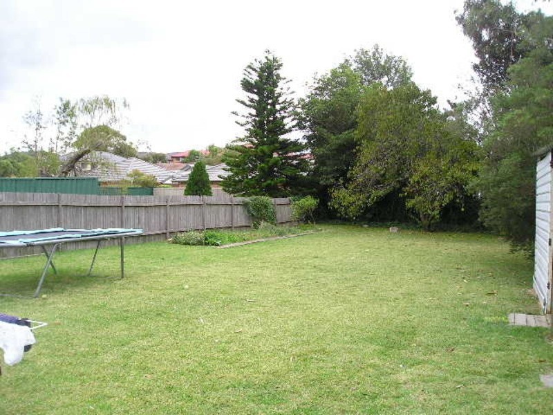 9 Layden Avenue, Engadine NSW 2233