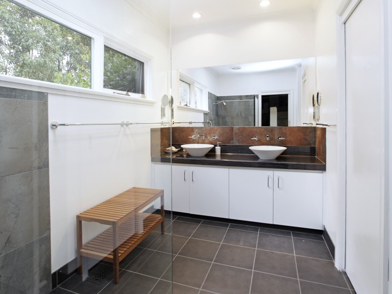 13 Cameron Court, Clifton Springs VIC 3222