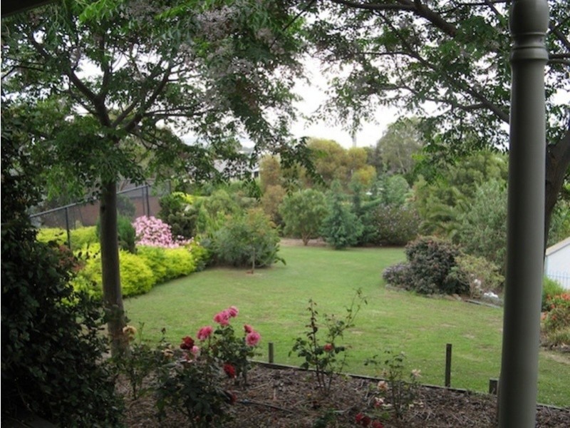 13 Cameron Court, Clifton Springs VIC 3222