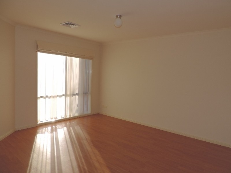 57 Daniel Drive, Golden Square VIC 3555