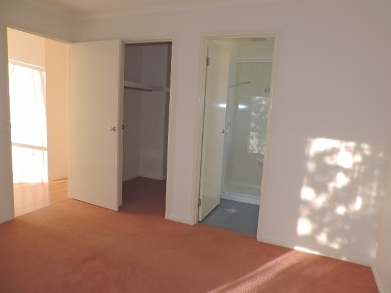 57 Daniel Drive, Golden Square VIC 3555