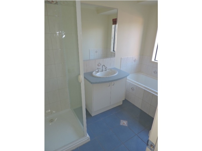 57 Daniel Drive, Golden Square VIC 3555