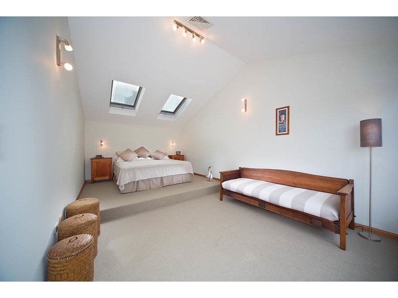 11 Wyoming Avenue, Valley Heights NSW 2777