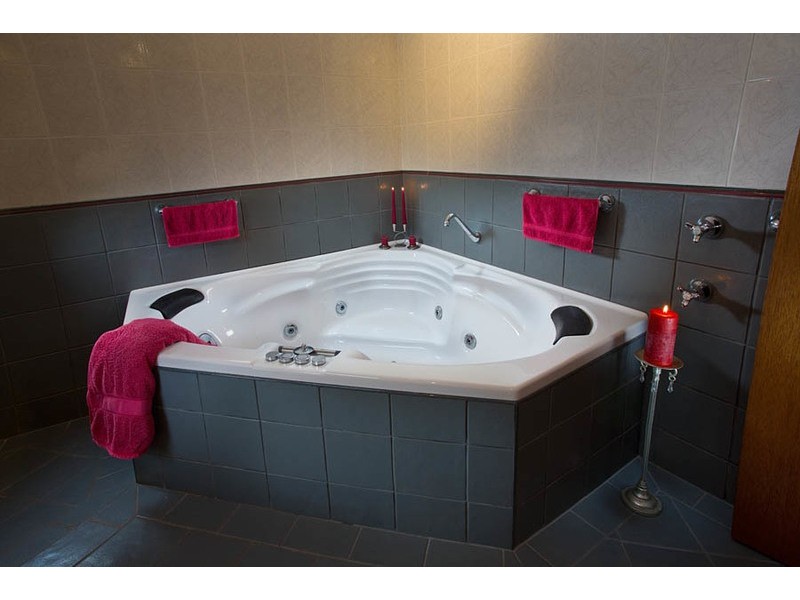 11 Wyoming Avenue, Valley Heights NSW 2777