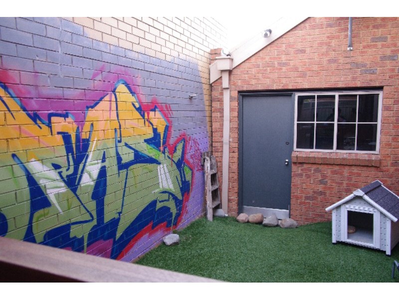 2/31 Harold Street, Glenroy VIC 3046