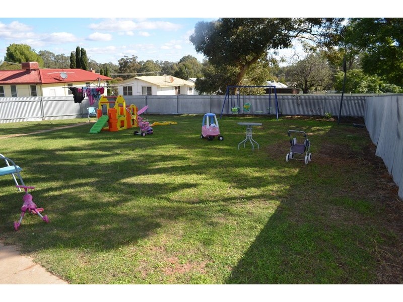 40 Frederica Street, Narrandera NSW 2700
