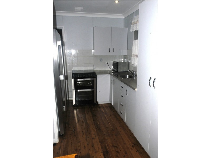 42 Parkes Crescent, Blackett NSW 2770