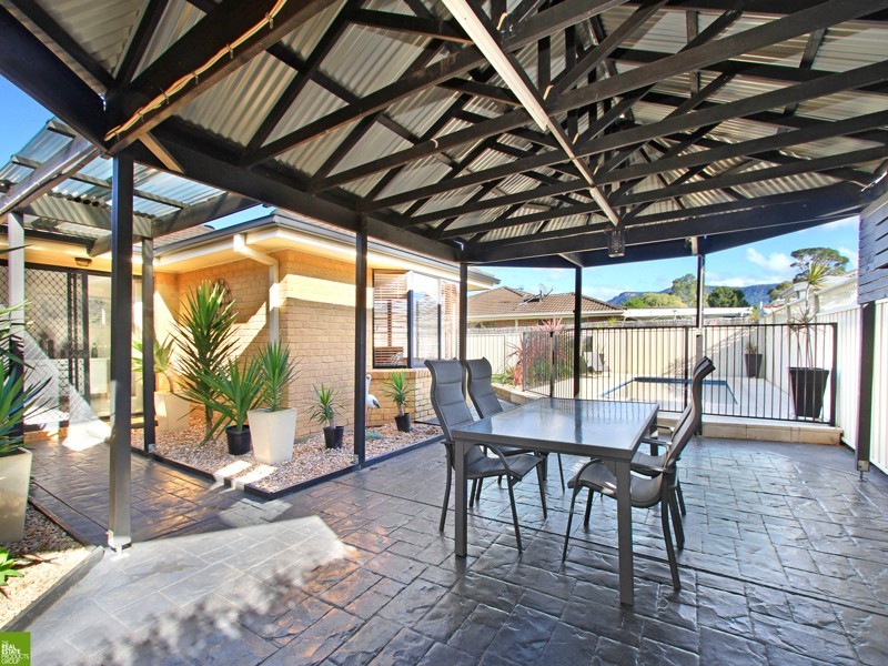 24 Felix Avenue, Horsley NSW 2530