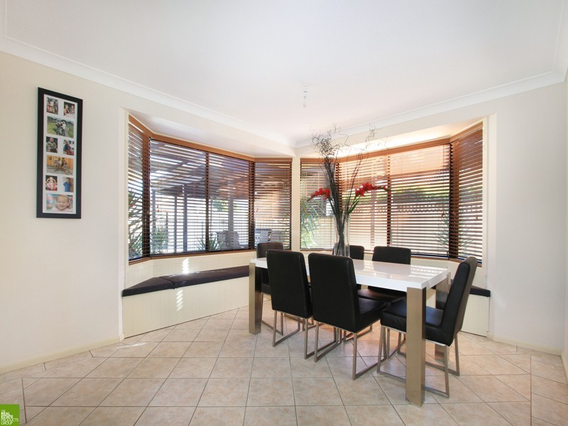 24 Felix Avenue, Horsley NSW 2530