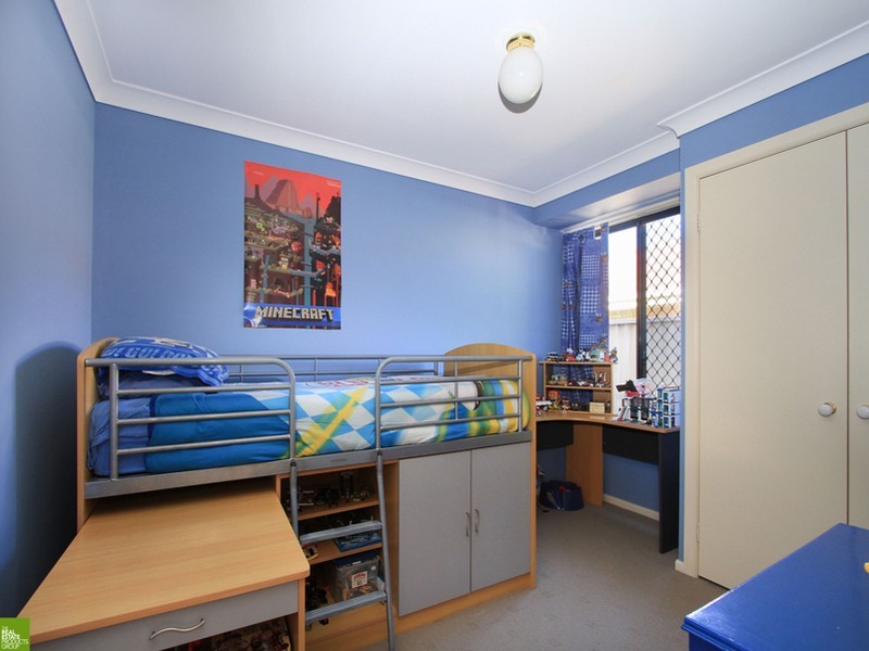 24 Felix Avenue, Horsley NSW 2530