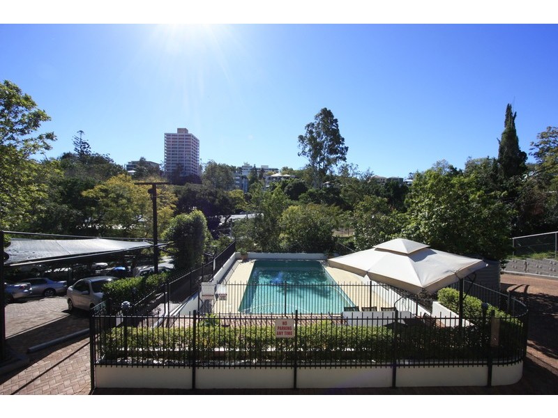 “Riverpark”  Unit 7 /21-25 Dudley Street, Highgate Hill QLD 4101