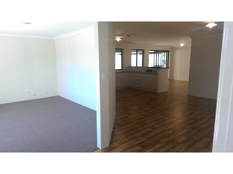 12 Tug Cove, Merriwa WA 6030