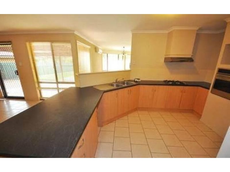 9 Churnwood Drive, Fletcher NSW 2287