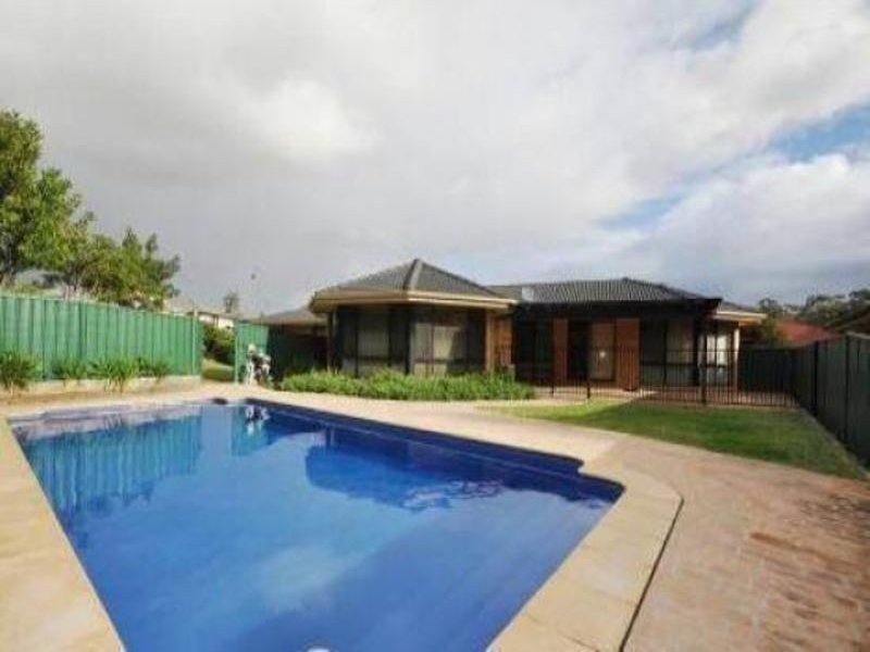 9 Churnwood drive, Fletcher NSW 2287