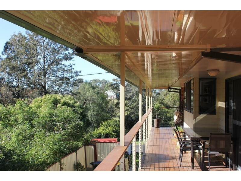 34 Maitland Rd, Bolwarra NSW 2320