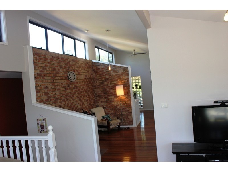 34 Maitland Rd, Bolwarra NSW 2320