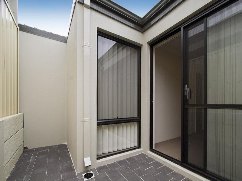 11c Dounley Street, Balga WA 6061