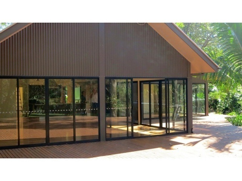 25 Hardy Avenue, Ocean Shores NSW 2483