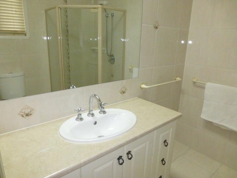 17 Forest View Way, Little Mountain QLD 4551