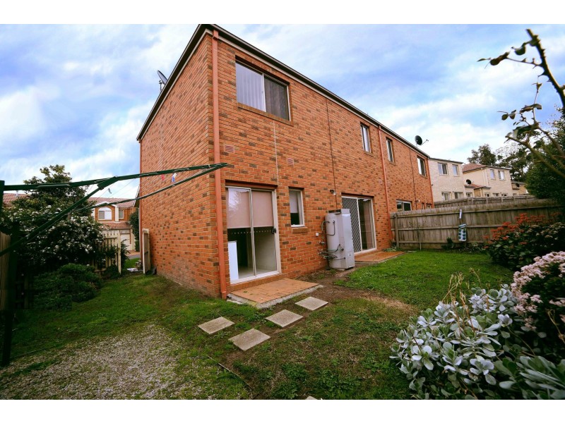 2 Redbark Hill Circuit, South Morang VIC 3752