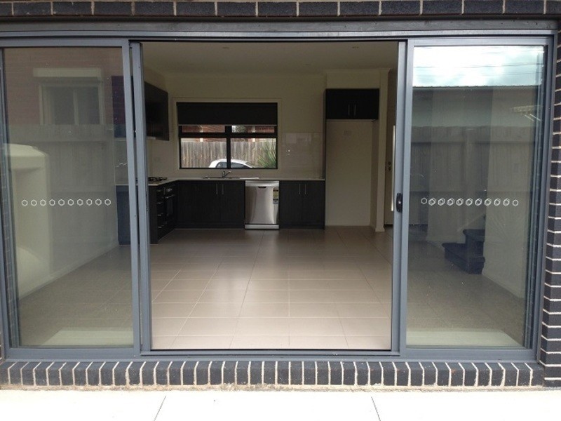 2/3 Howard Court, Glenroy VIC 3046