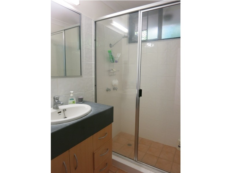 8/25 Dudley Street, Highgate Hill QLD 4101