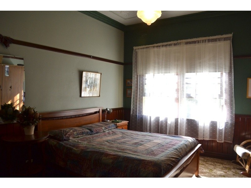 77 Cathcart Street, Girards Hill NSW 2480