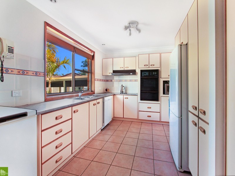 23 Minda Crescent, Oak Flats NSW 2529
