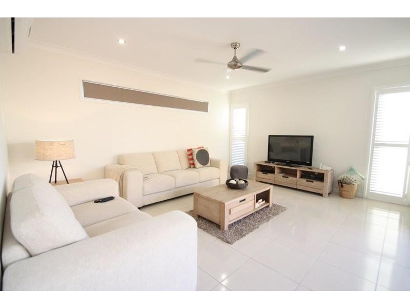 25 Foxtail Circuit, Mountain Creek QLD 4557