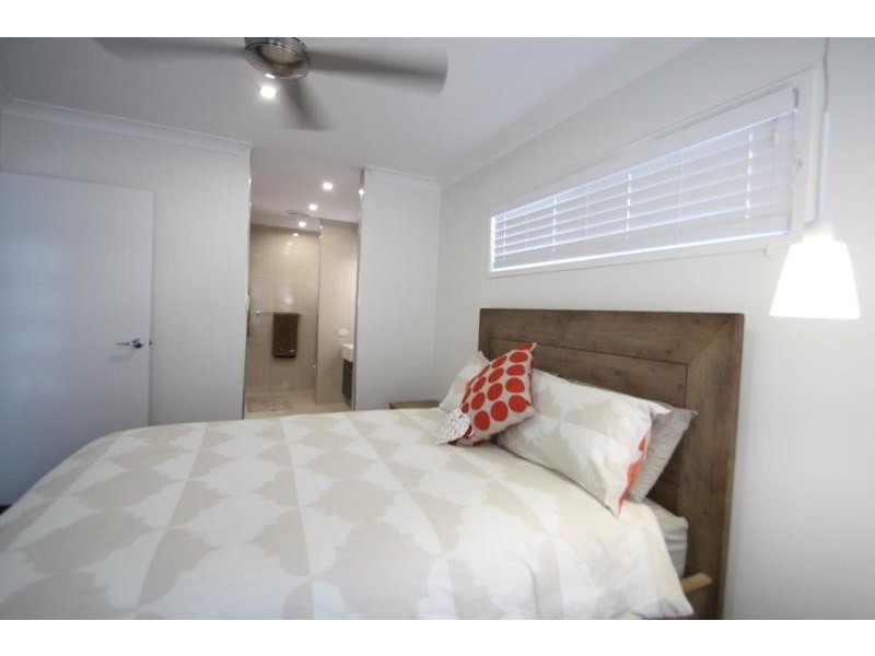 25 Foxtail Circuit, Mountain Creek QLD 4557