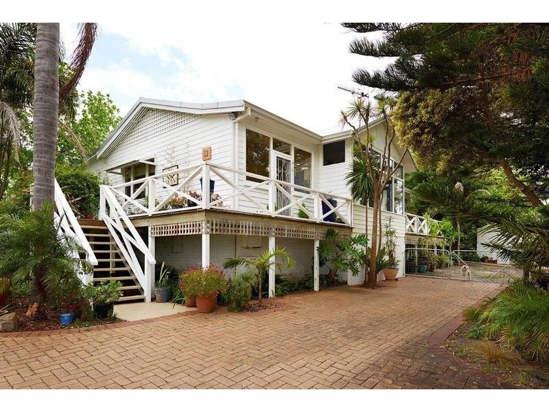 8 Hanson Street, Mira Mar WA 6330