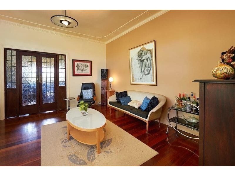 8 Hanson Street, Mira Mar WA 6330