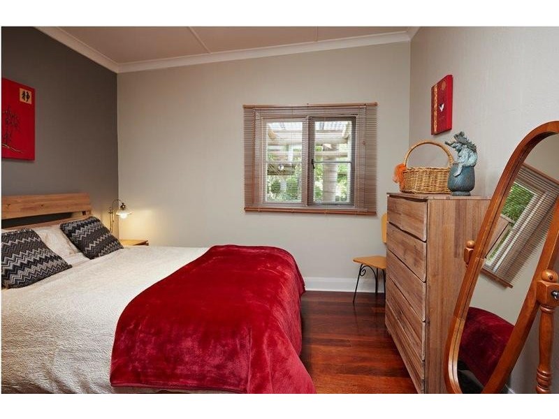 8 Hanson Street, Mira Mar WA 6330