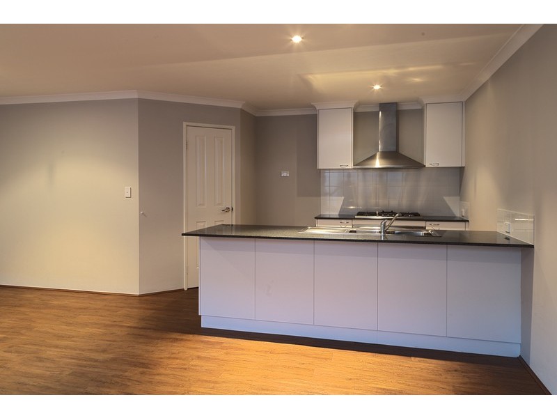 23 Leda Boulevard, Wellard WA 6170