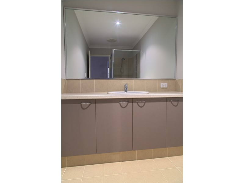 23 Leda Boulevard, Wellard WA 6170