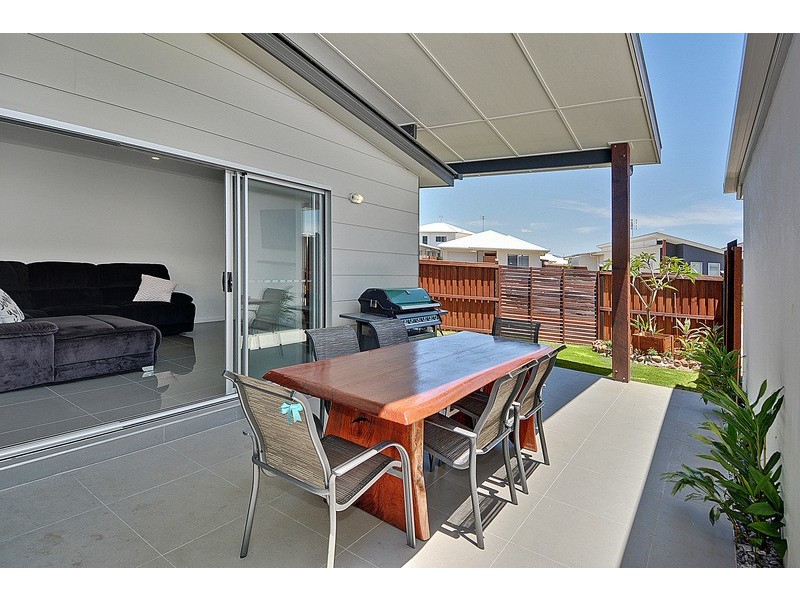 32 Foxtail Circuit, Mountain Creek QLD 4557