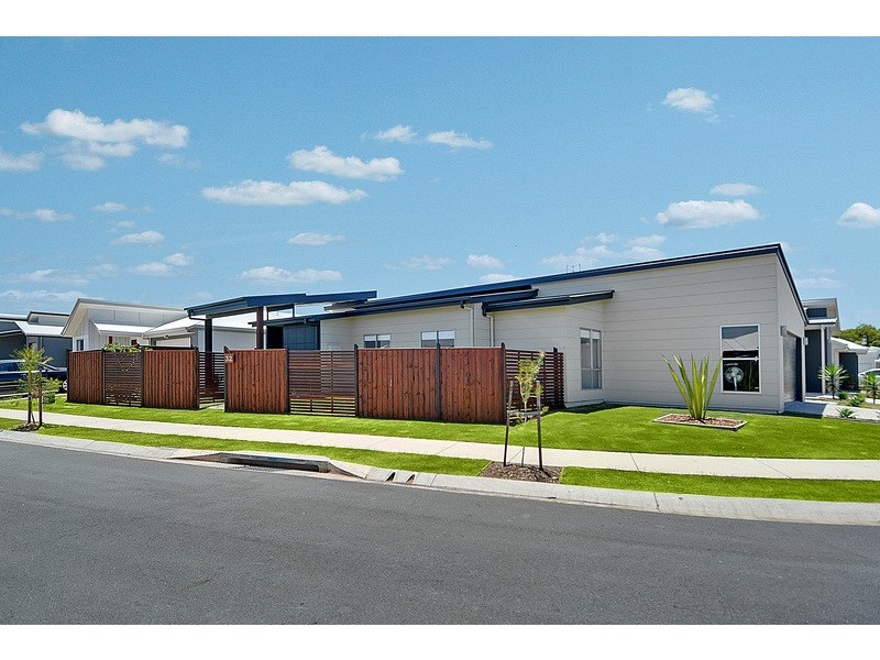 32 Foxtail Circuit, Mountain Creek QLD 4557