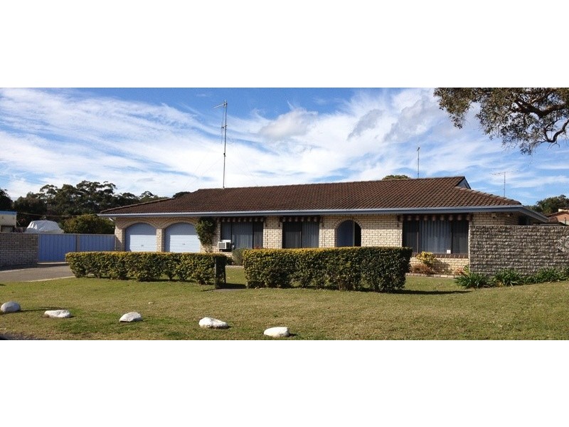 1 Marcella Street, Forster NSW 2428