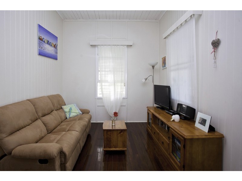 18 Ward Street, Maryborough QLD 4650