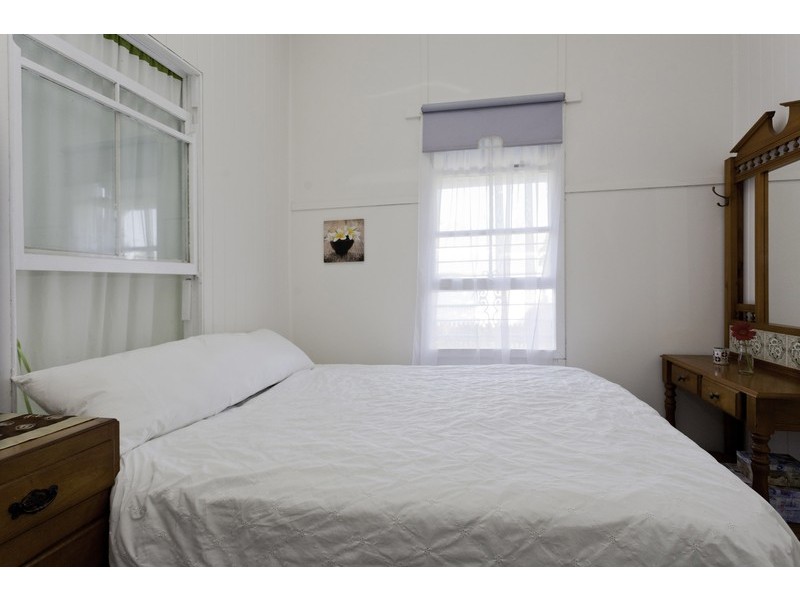 18 Ward Street, Maryborough QLD 4650