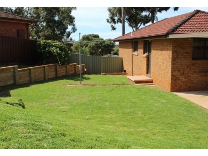 7 Estella, Ambarvale NSW 2560